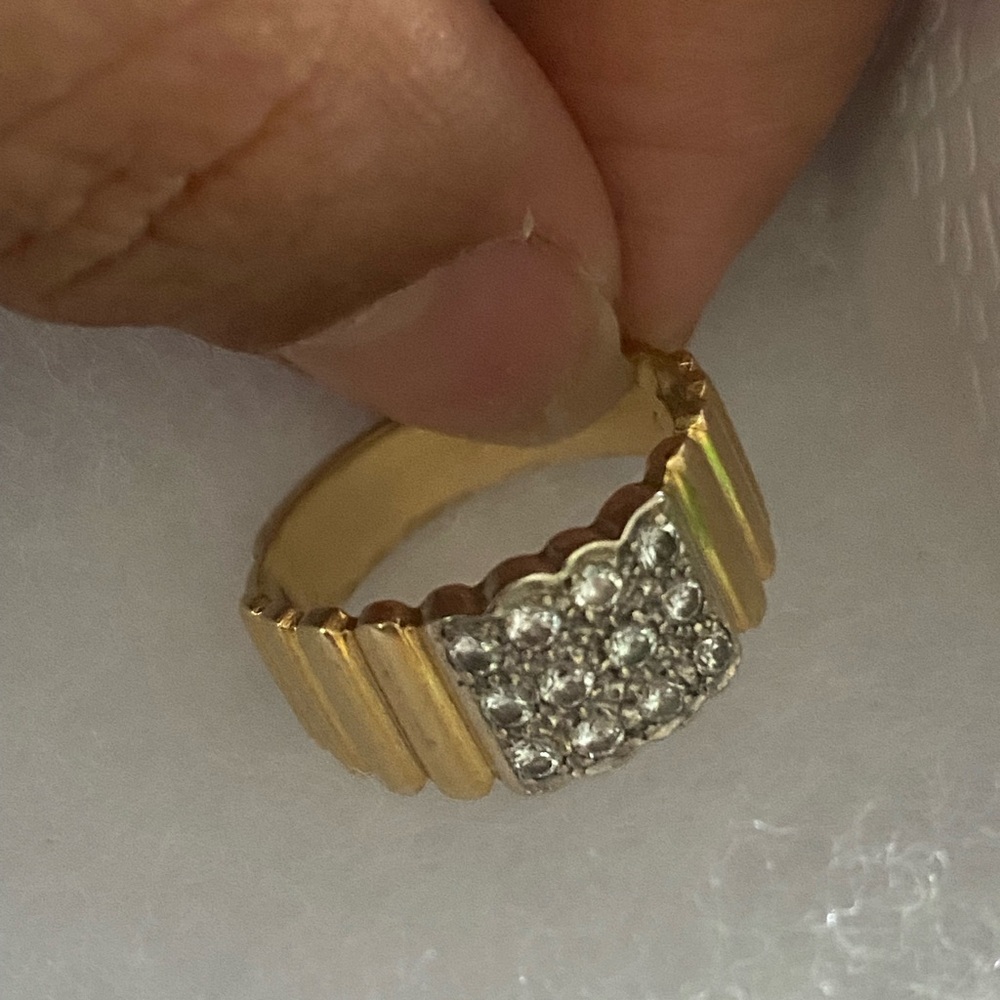 18K diamond ring